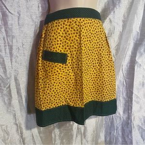 Vintage handmade apron cherry print, 1 pocket, 20” wide, 19” long ties 20” GUC